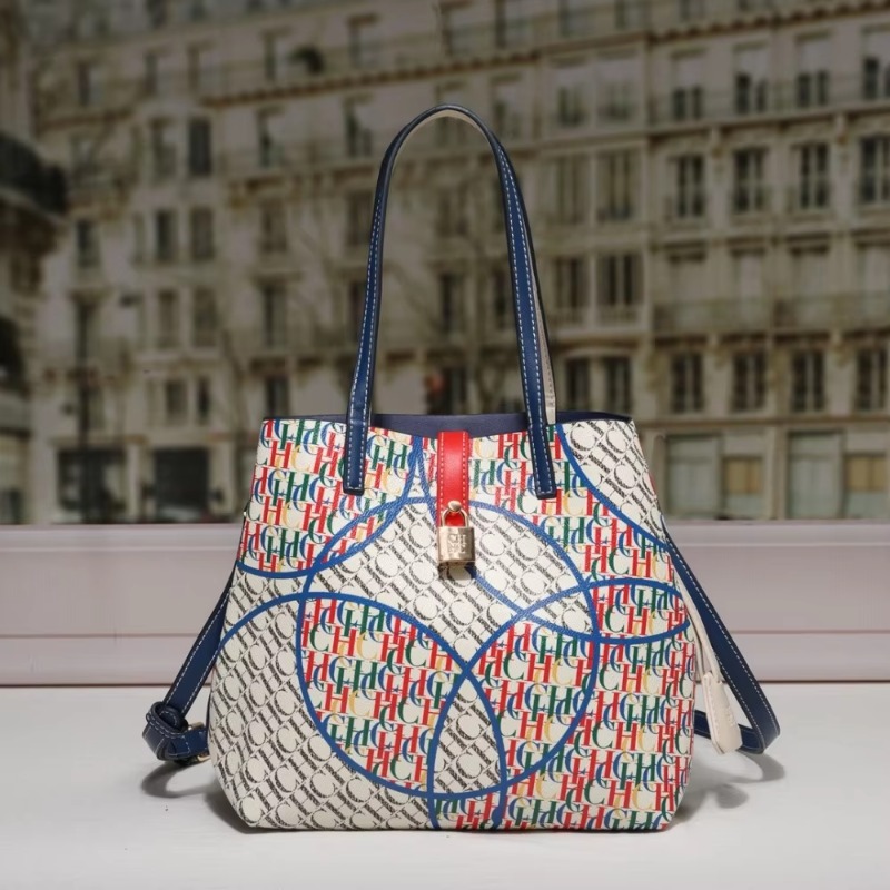 上品なレディースレザー製クロスボディバッグ。高級デザイナーブ - Luxury Bags Tote のレビューと価格