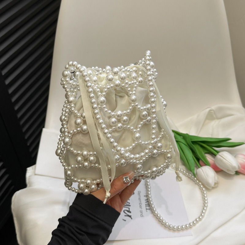 ホワイトビーズバケットショルダー＆クロスボディバッグ、高級感 - Luxury Bags On Sales のレビューと価格